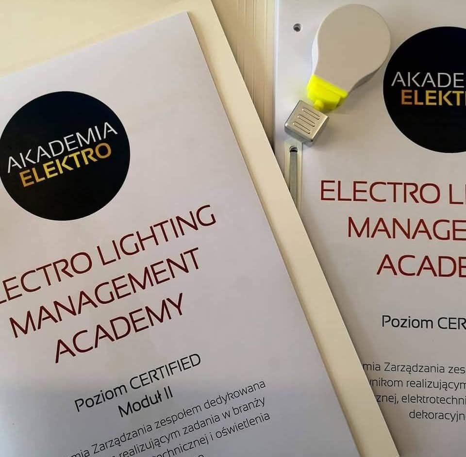 www.akademia-elektro.pl